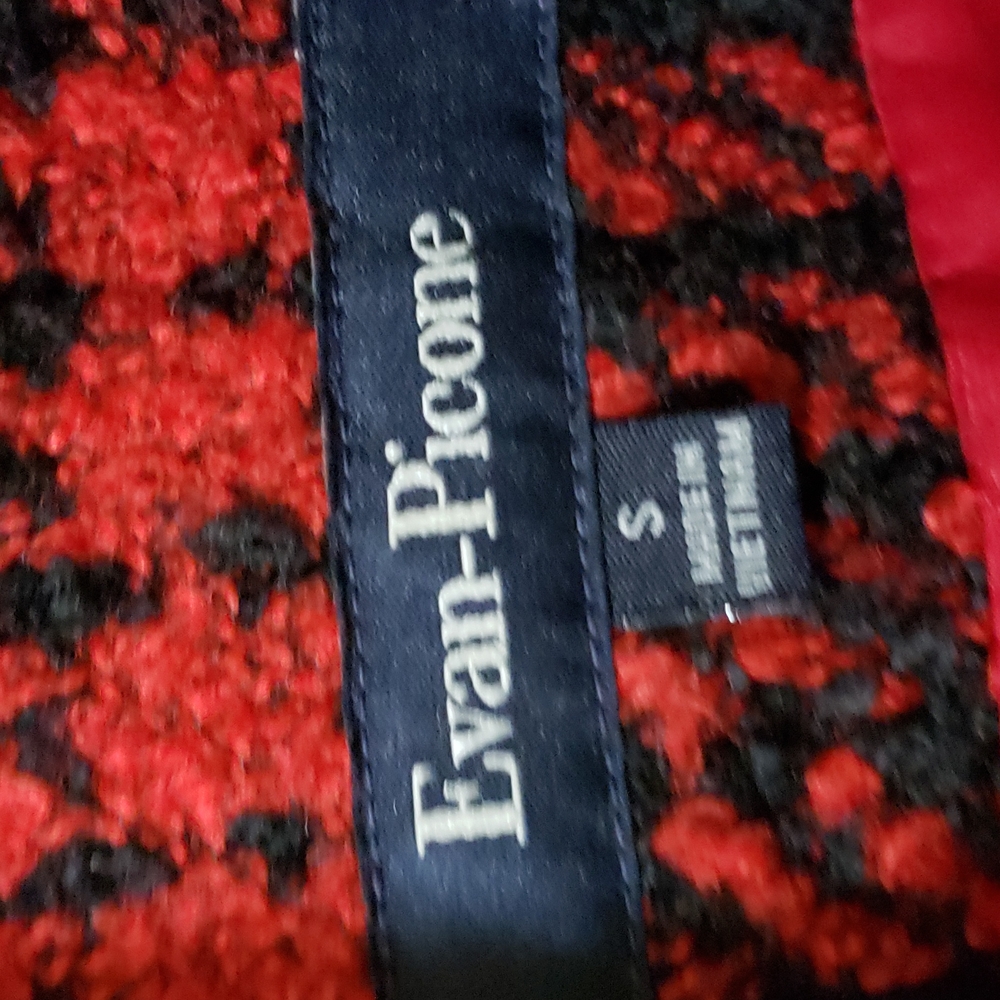 Plaid Jacket - Picture 2 of 3
